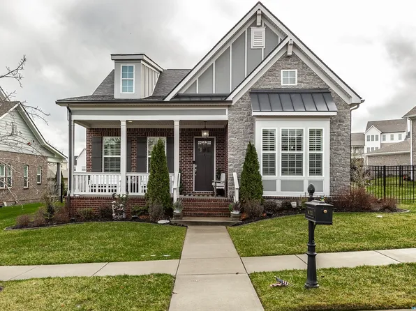 621 Vickery Park Dr, Nolensville, TN 37135