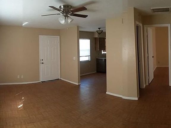2nd image of 2919 Jackson St #0