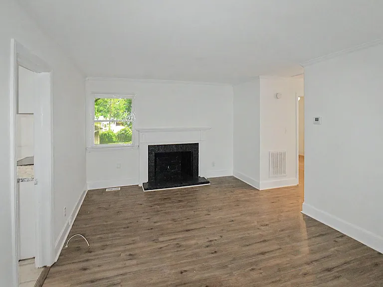 2517 Rachel St — Photo 4