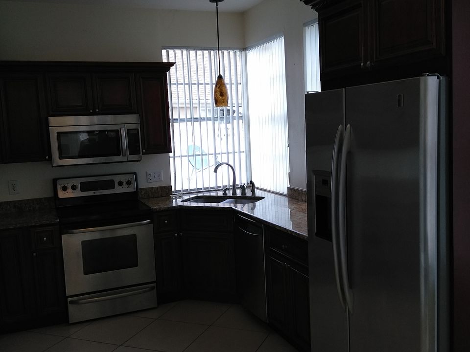 1st image of 2568 Davenport Cir