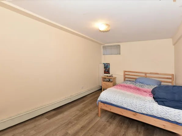 33-16 24th Avenue image 30 of 41