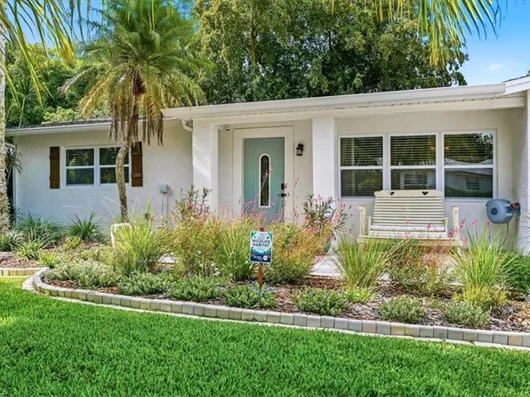 3880 Estey AVE, NAPLES, FL 34104
