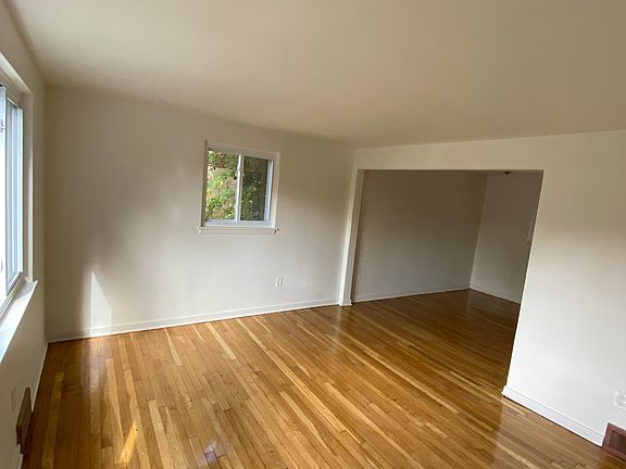 2nd image of 93 Lynwood Ave