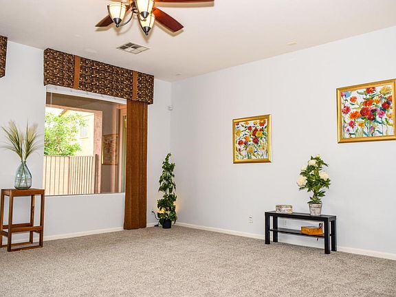 4th image of 4155 E Linda Ln