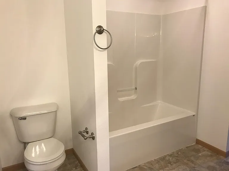 1908 Commercial St #201 — Photo 10