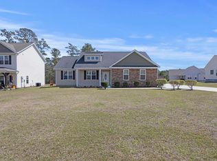 770 Jim Grant Ave, Sneads Ferry, NC 28460