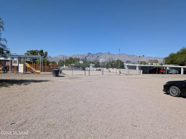 2530 E Silver St, Tucson, AZ 85716