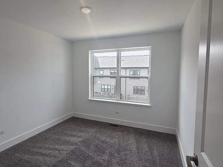 6429 Main St #0 — Photo 13