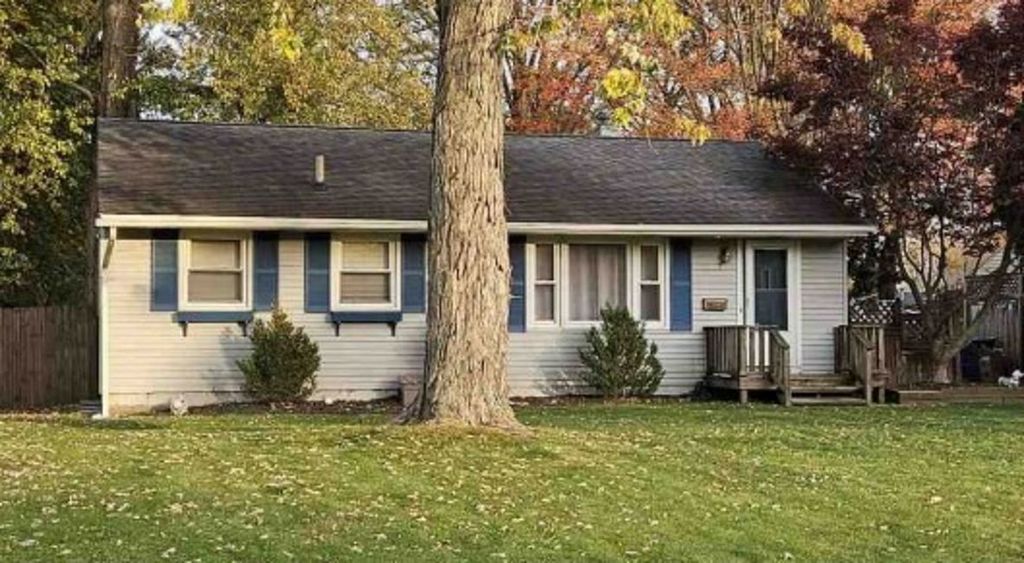 Real estate listing image