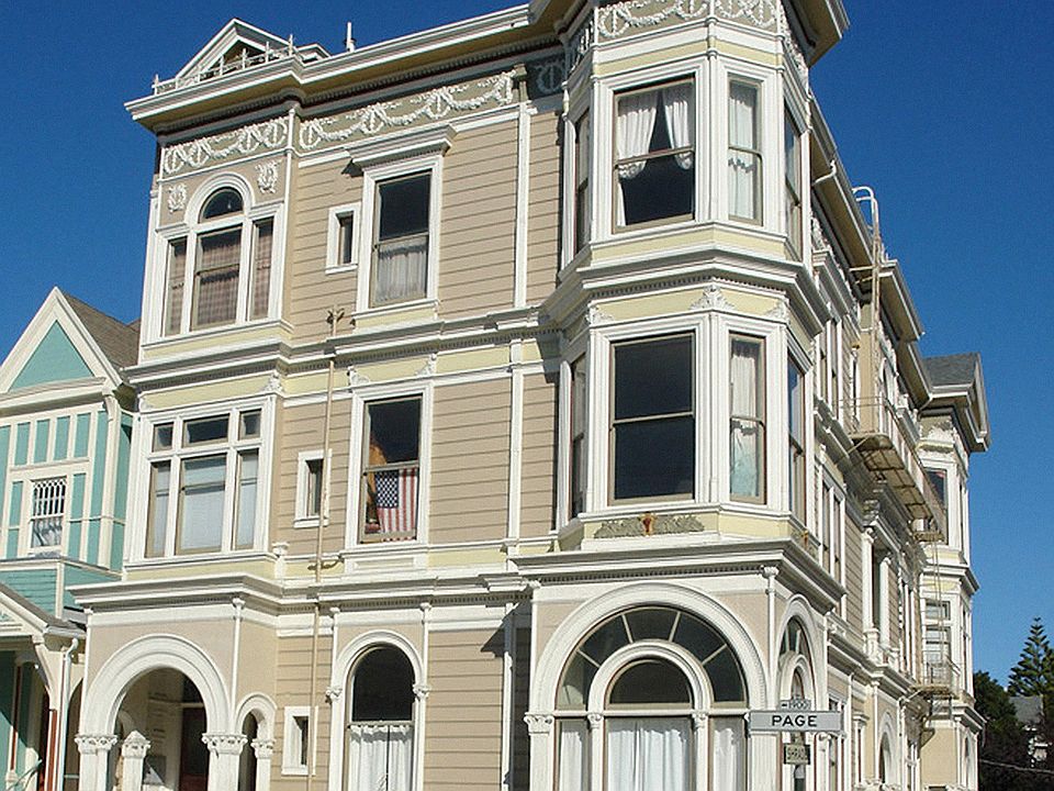 Side view exterior of the apartment building at 1900 Page St, San Francisco, CA 94117, USA