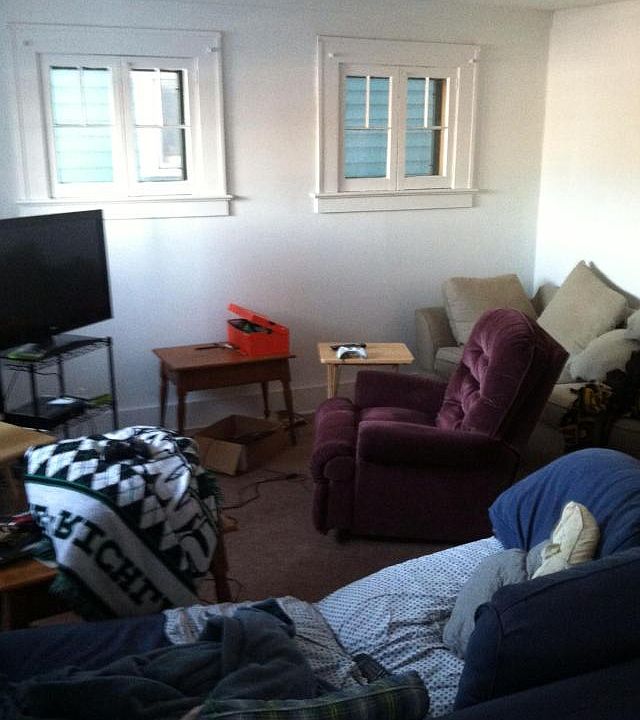 2nd image of 217 W 5th St
