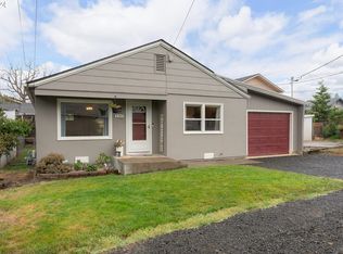 130 NE Patterson St, Roseburg, OR