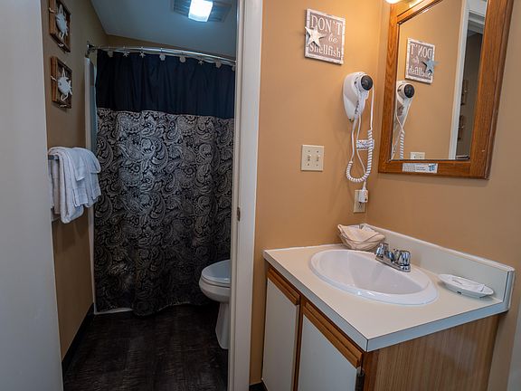 5th image of 733 Post Road #212