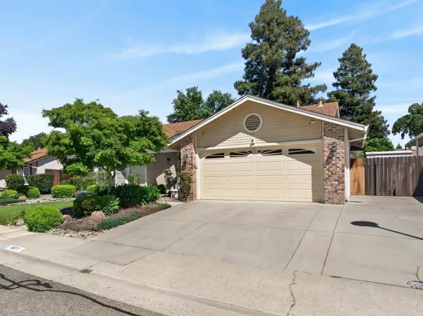 6327 Laguna Villa Way, Elk Grove, CA 95758