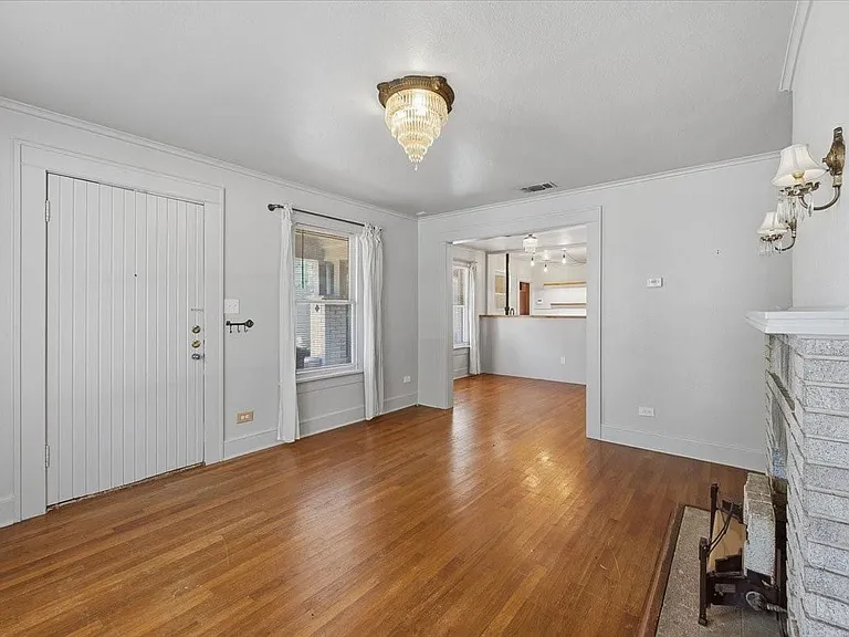 4617 Lafayette Ave — Photo 10