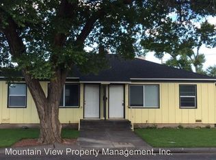 646 SW 8th St, Redmond, OR 97756