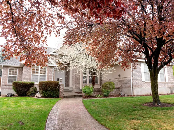 899 E 800th St S, Springville, UT 84663