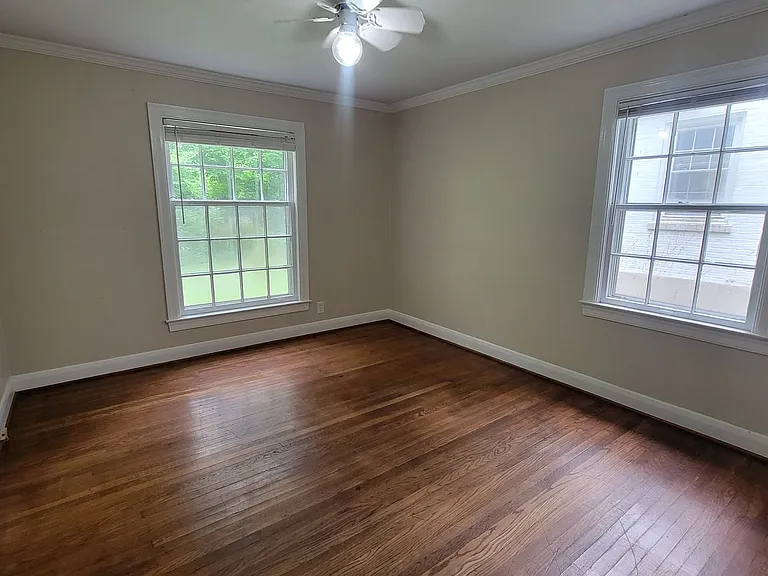 202 Fenley Ave — Photo 11