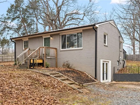 516 Eller Rd, Lexington, NC 27295