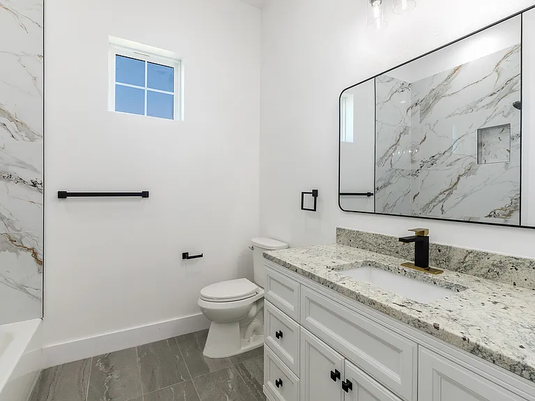 1001 Henry Way — Photo 21