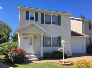 4023 Pinehurst Dr, Morgantown, WV 26505