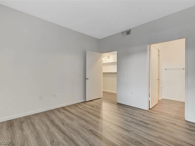 2615 W Gary Ave #1033 — Photo 10