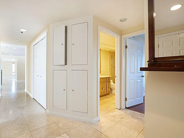 1230 E Ocean Blvd #601 — Photo 19
