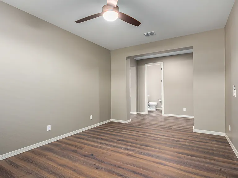 27025 N 69th Ln — Photo 18