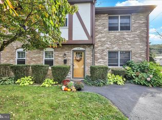 226 W Ruth Ave, Robesonia, PA 19551