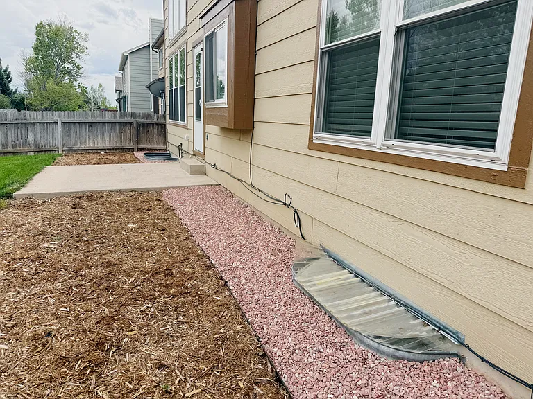 8061 Scarborough Dr — Photo 6