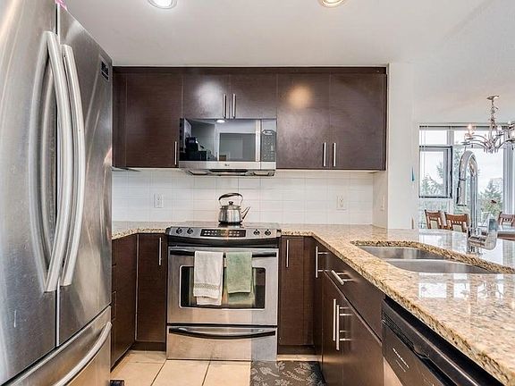 4th image of 575 Delestre Ave #806