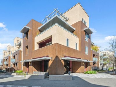 2358 Velocity Cmn #305, Fremont, CA, 94539