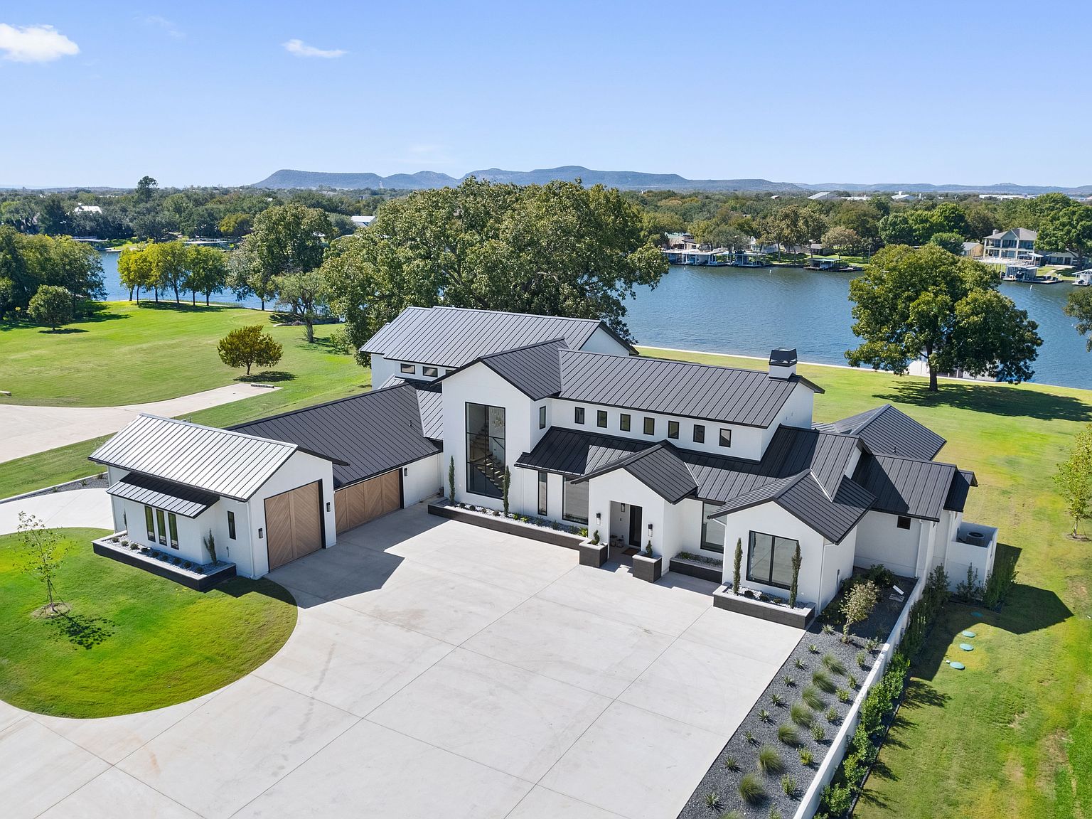 1813 Legends Pkwy, Kingsland, TX 78639 Zillow