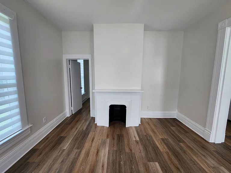 521 Forest Ave #521 — Photo 16