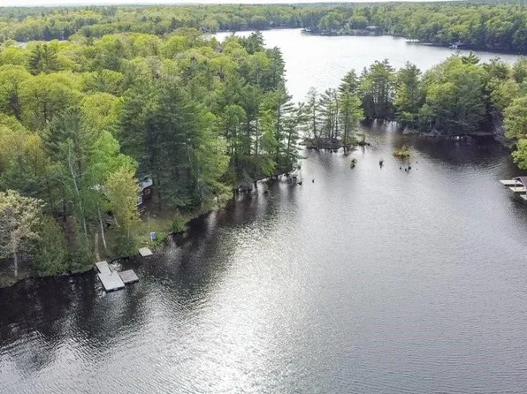 216 Smooth Rock Rd, Georgian Bay, ON L0K 1S0