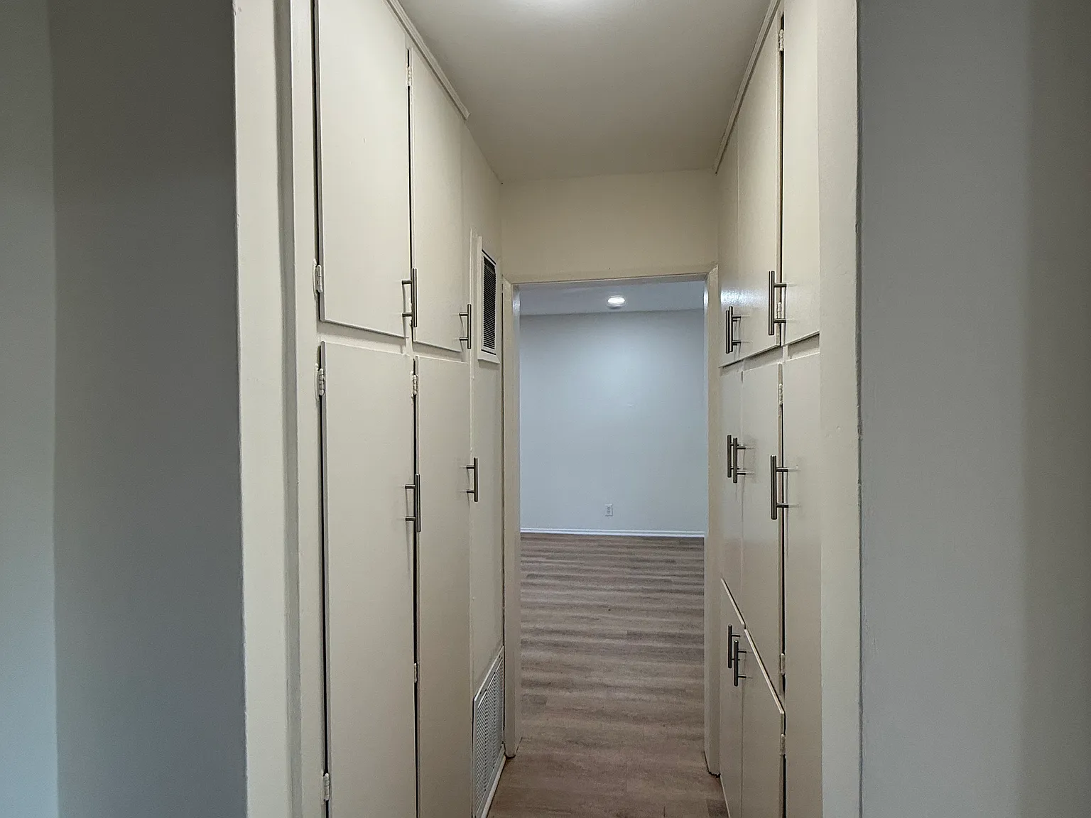 12848 Bloomfield St — Photo 4