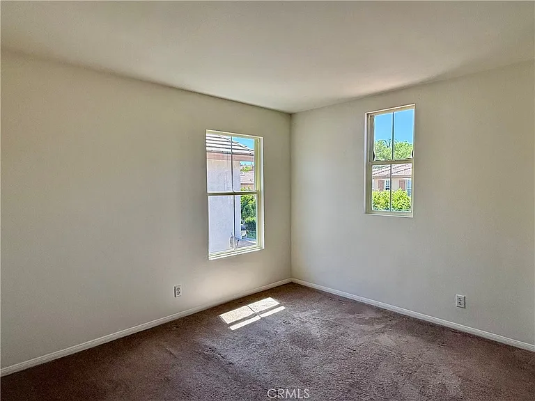 309 Lydia Ln — Photo 19