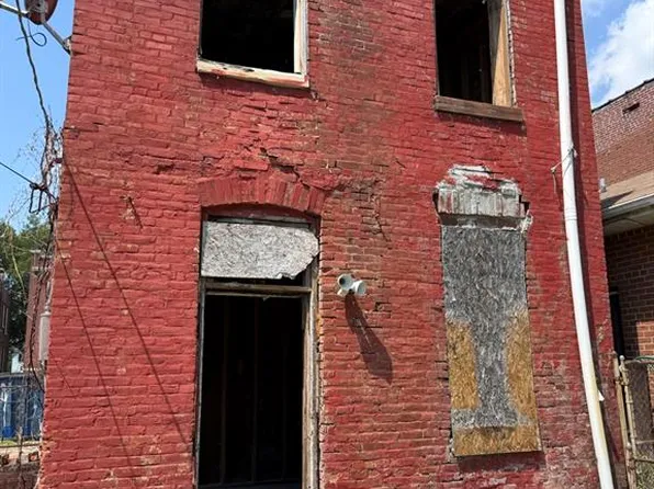 3720 Iowa Ave, Saint Louis, MO 63118