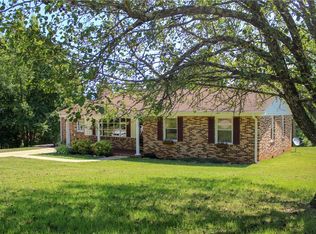 622 Anthony Rd, Easley, SC 29640