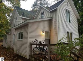 209 W Cherry St, Mount Pleasant, MI