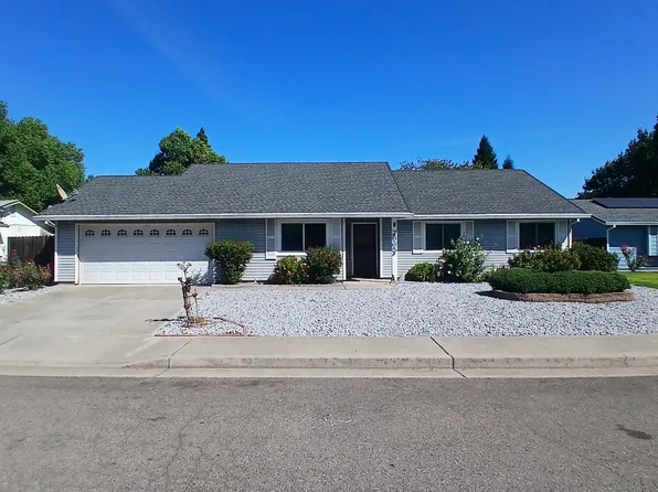 2965 Brookside Dr, Redding, CA 96001
