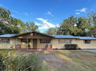 5215 Greenfield Rd, Lakeland, FL 33810