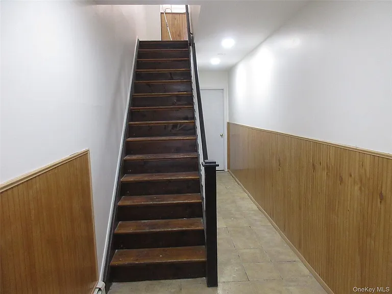 108 Coolidge St — Photo 2