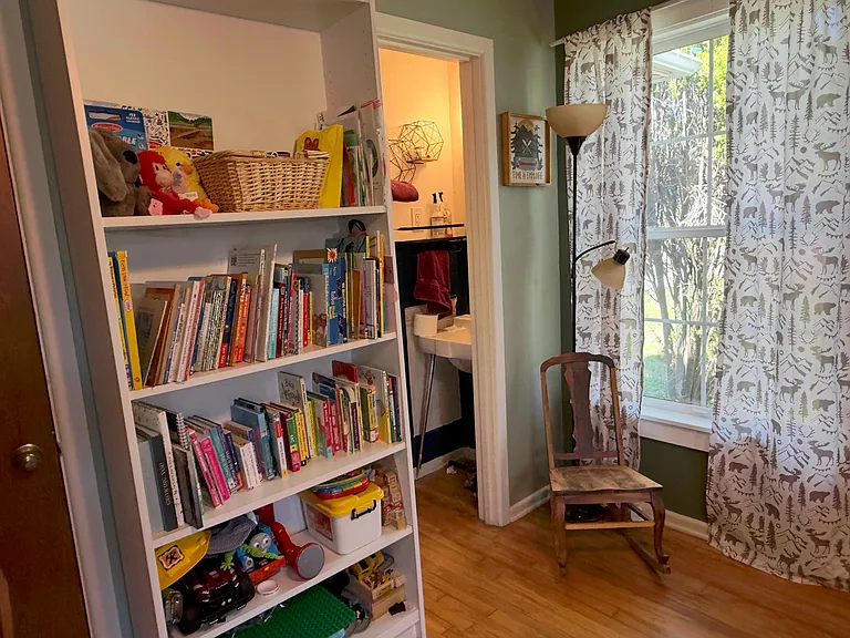 1007 Emery St — Photo 26