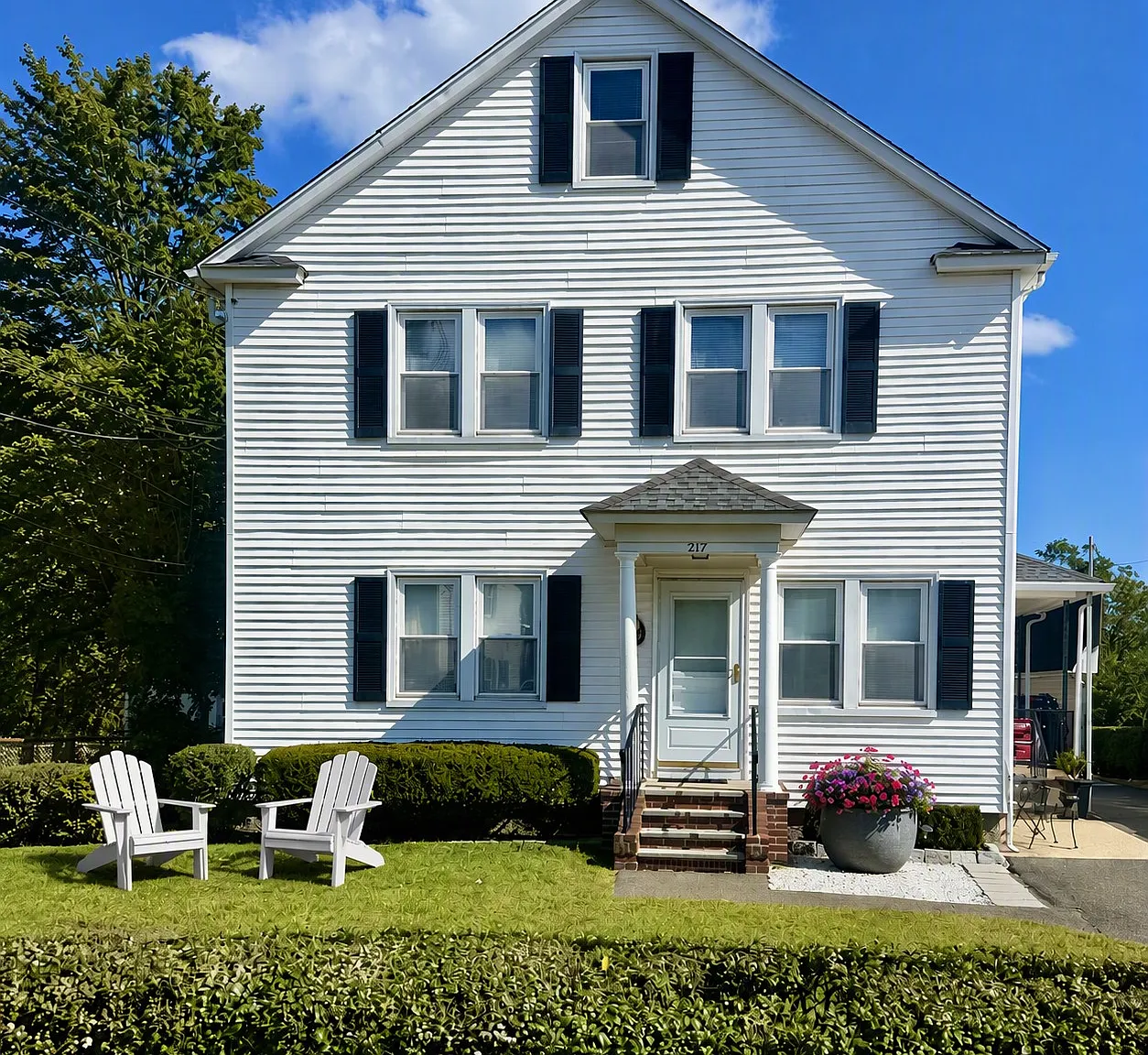 2 bed, 1000 sqft, $2,850 — Photo 1