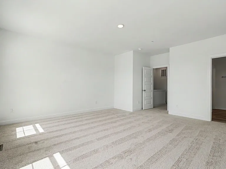 705 Grove Edge Ln #100 — Photo 8