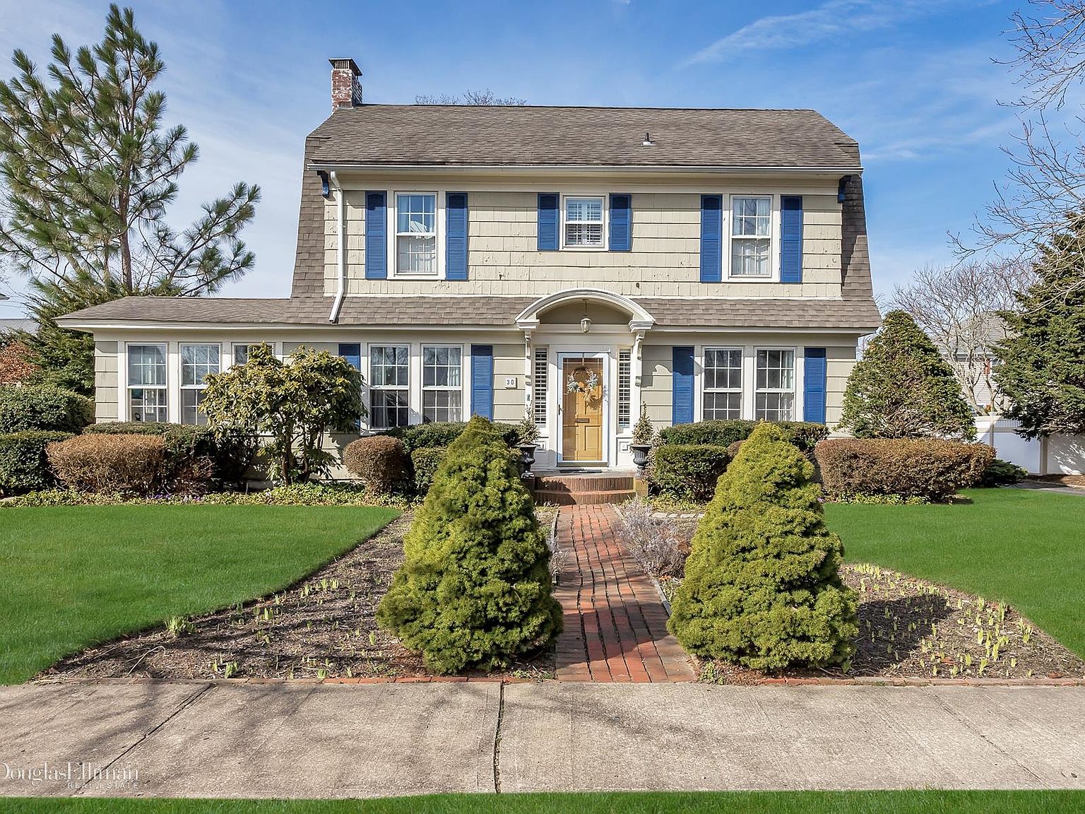 30 Pleasant Ave, Blue Point, NY 11715 Zillow