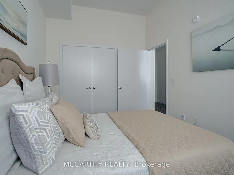 270 Hagan St E #312 — Photo 35