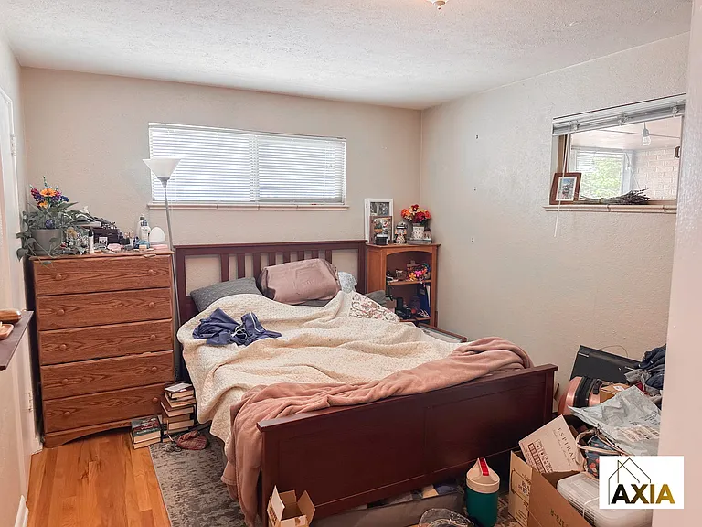 1472 S Gaylord St — Photo 5