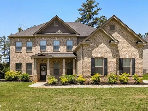 6857 Louis Dr, Locust Grove, GA 30248